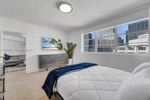999 Brickell Bay Dr , Unit 2007, Miami, FL 33131 Photo
