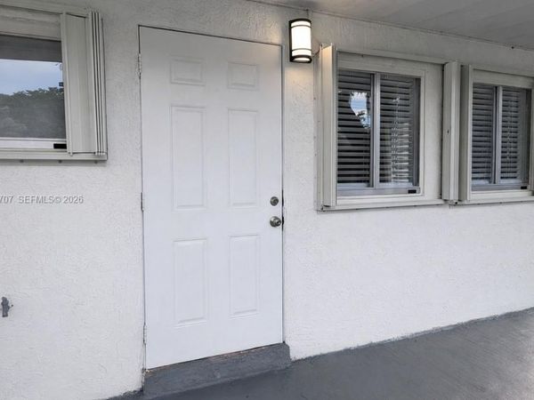 987 NE 131 St , Unit 3, North Miami, FL 33161