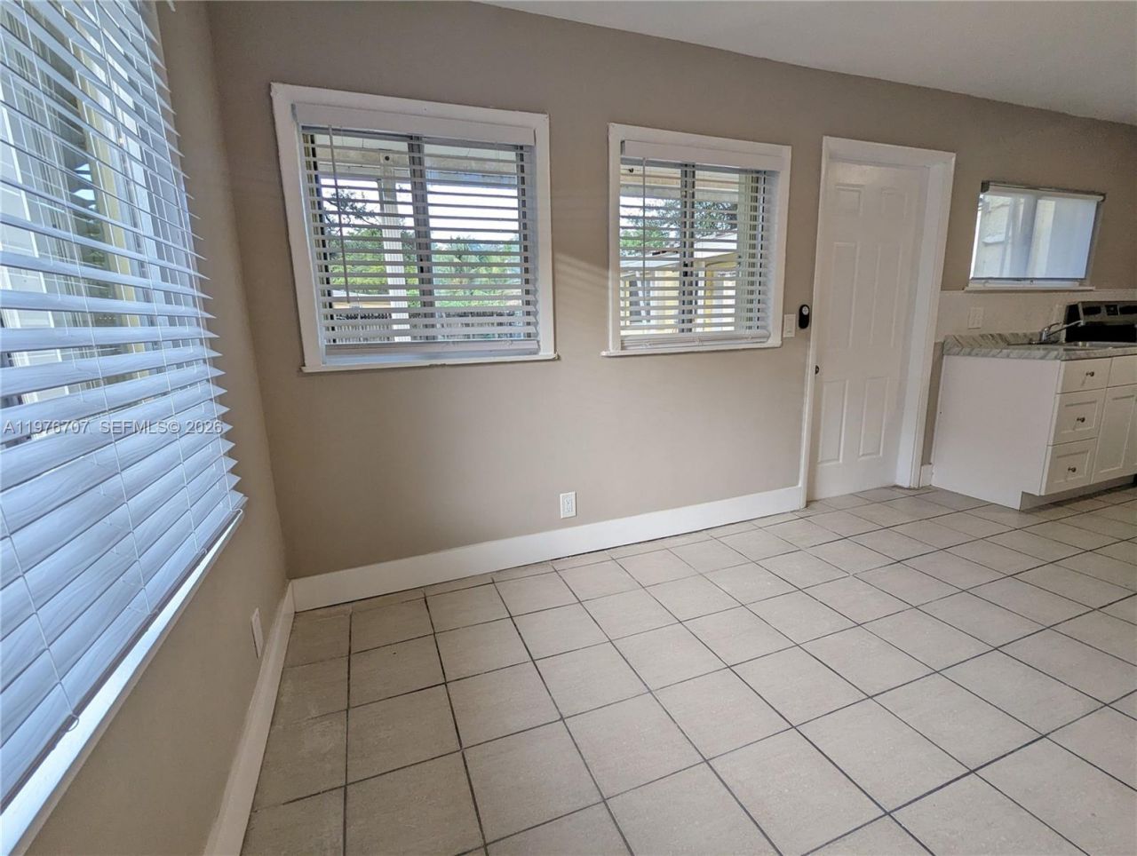 987 NE 131 St , Unit 3, North Miami, FL 33161 Photo