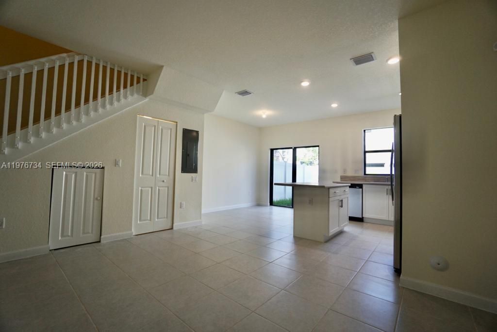 3429 W 111 Place , Hialeah, FL 33018 Photo