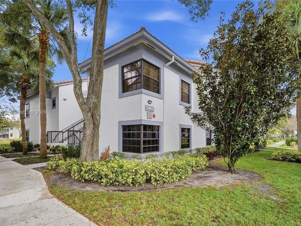 5463 Verona Dr, Unit A, Boynton Beach, FL 33437