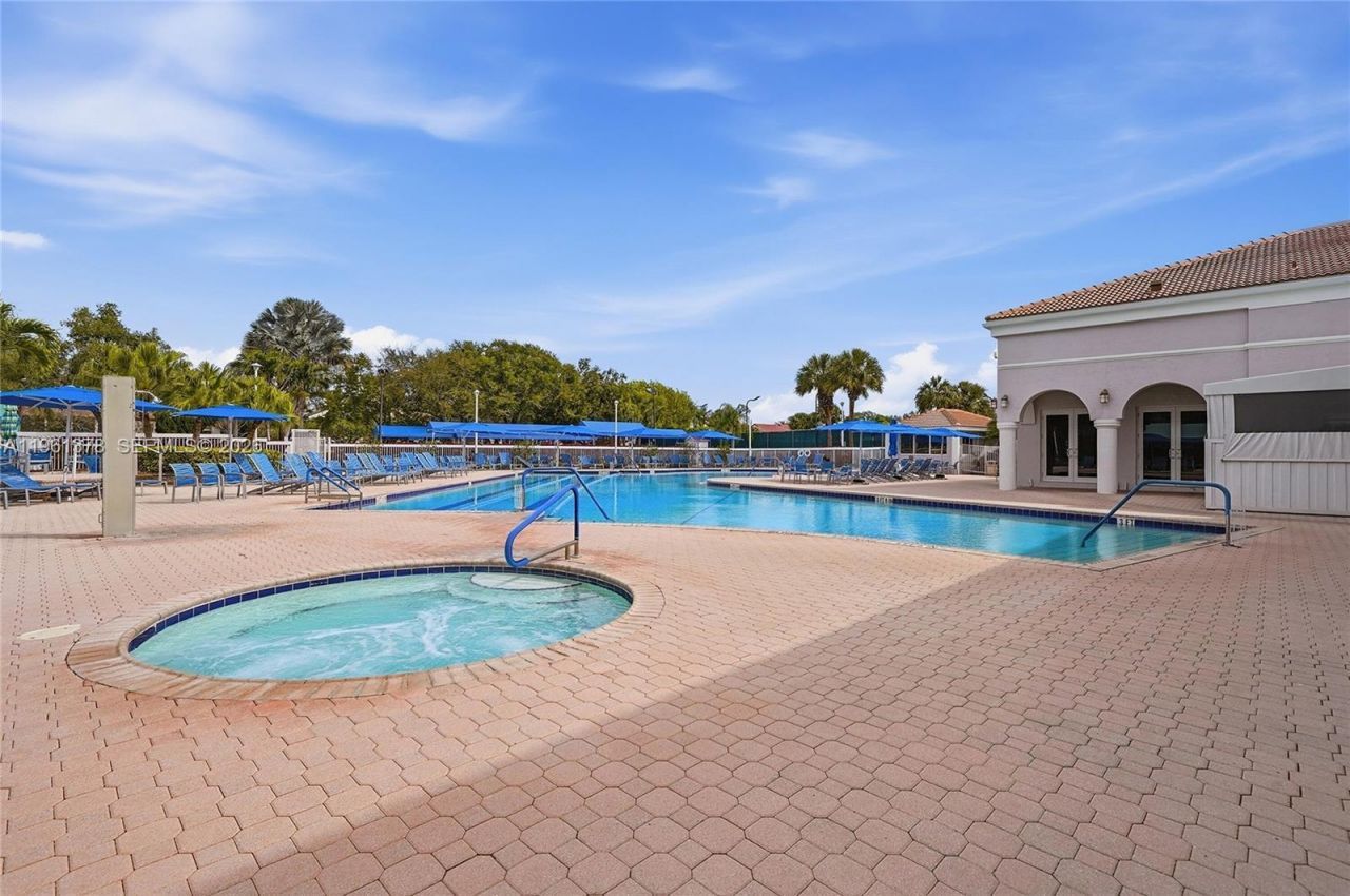5463 Verona Dr , Unit A, Boynton Beach, FL 33437 Photo
