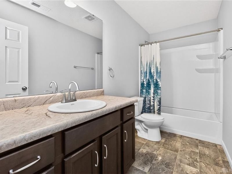 2150 Pine Valley Drive, Hamilton, OH 45013 Photo 21