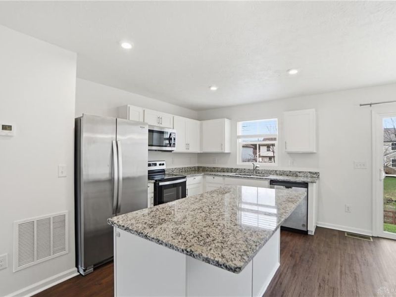 5670 Julia Kate Drive, Morrow, OH 45152 Photo 6