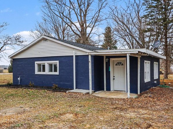 17022 Hull Street, Constantine, MI 49042