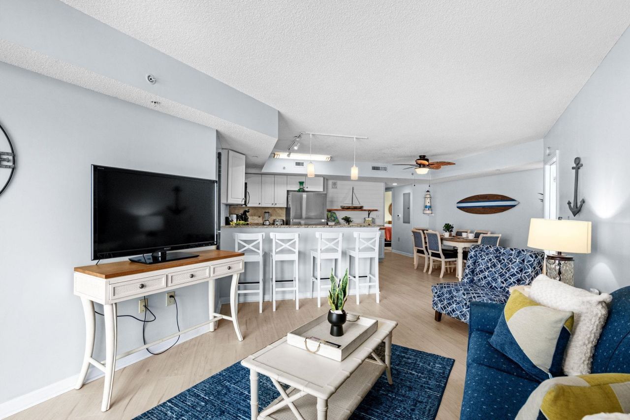 3000 N Ocean Blvd. Photo 11