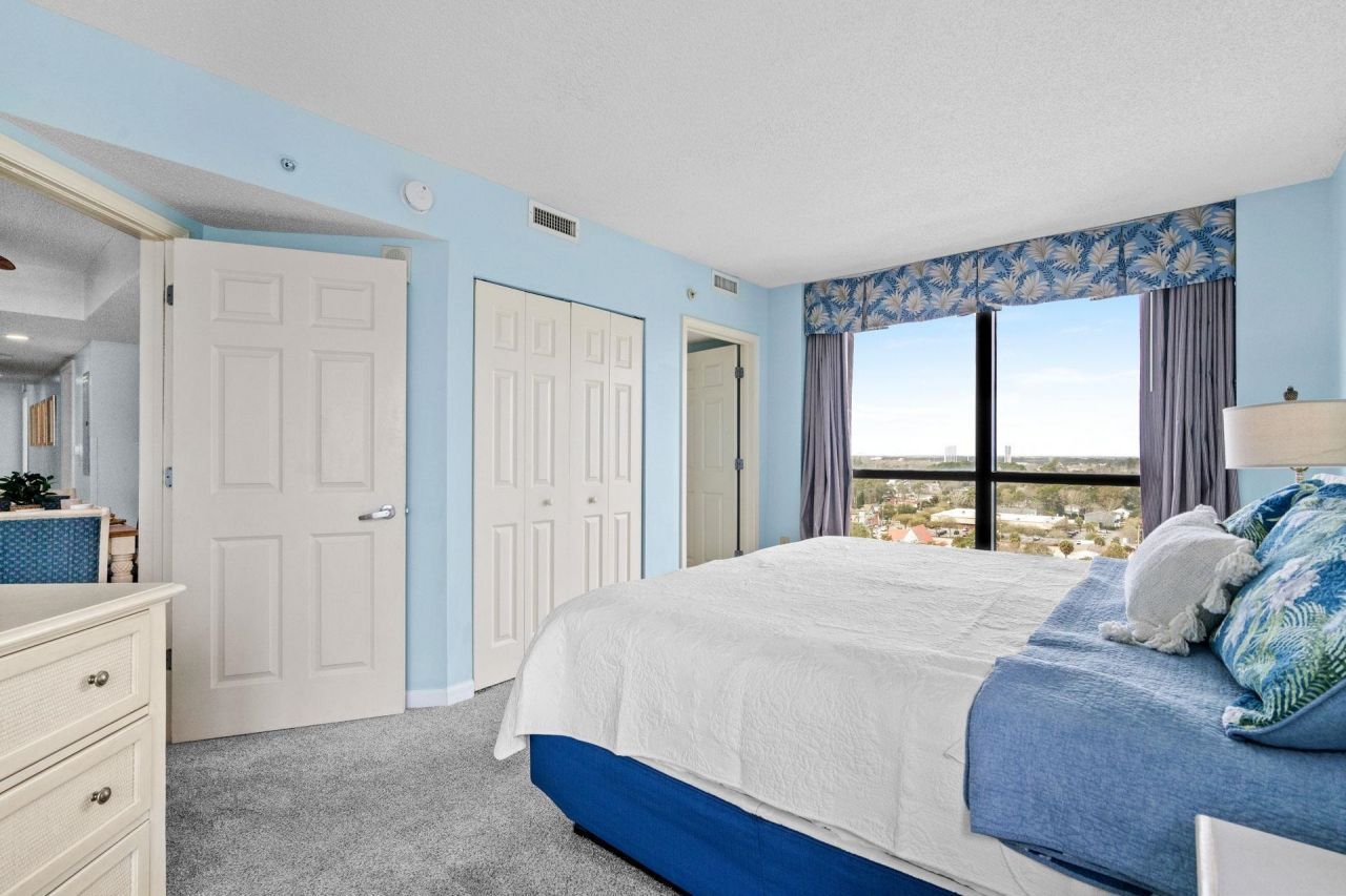 3000 N Ocean Blvd. Photo 18