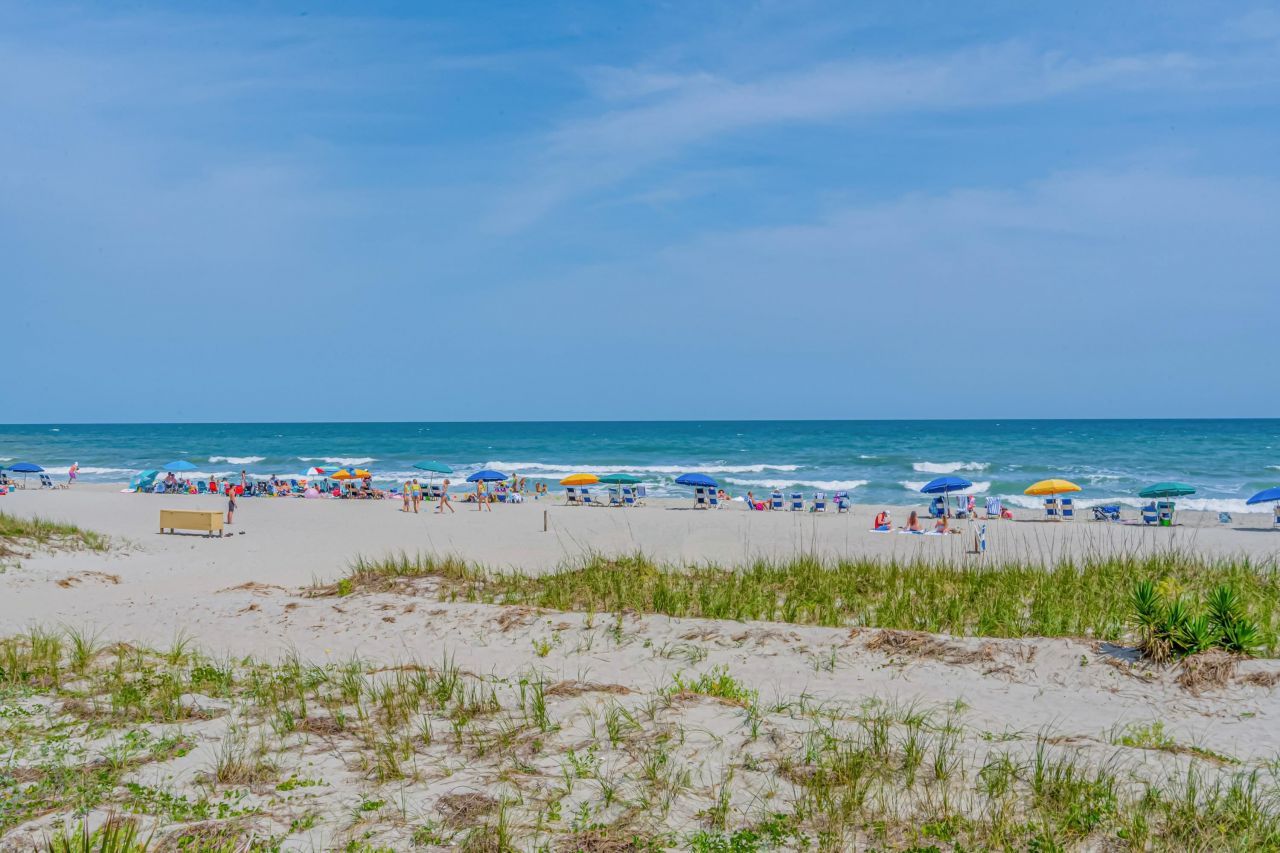 3000 N Ocean Blvd. Photo 35