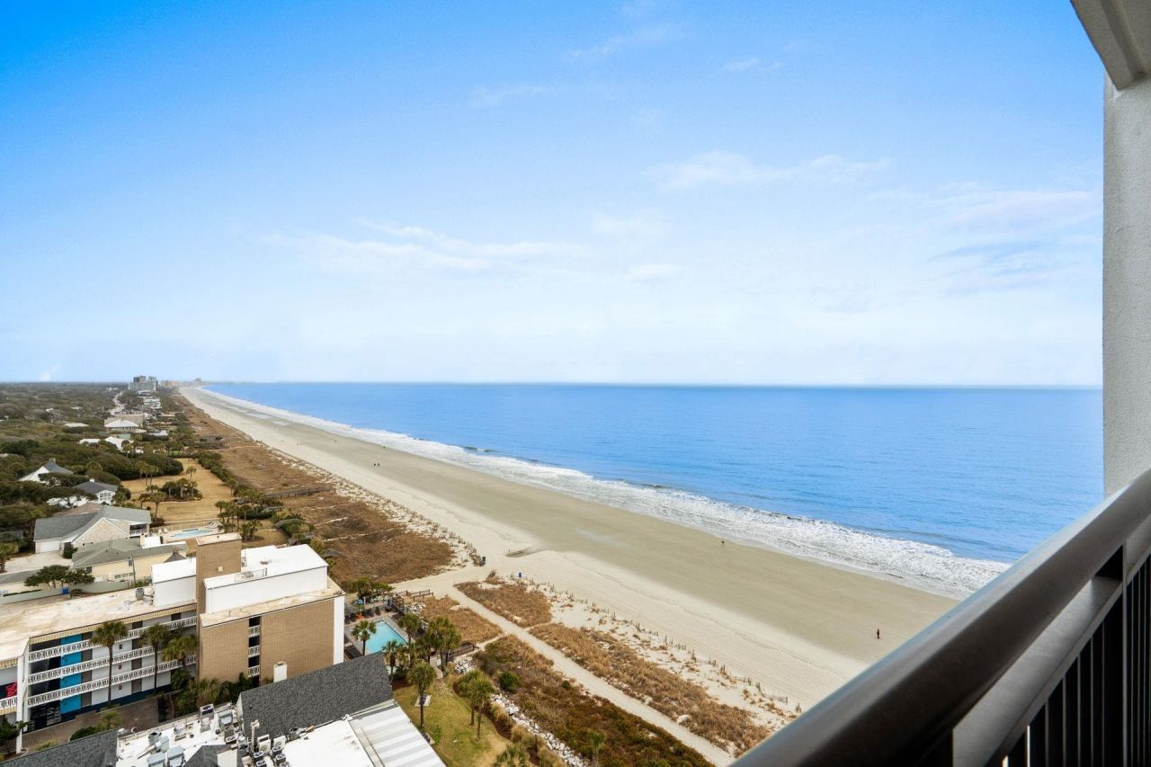 3000 N Ocean Blvd. Photo 9