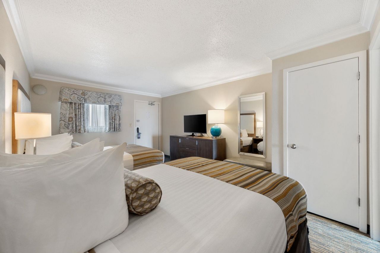 1105 S Ocean Blvd. Photo 12