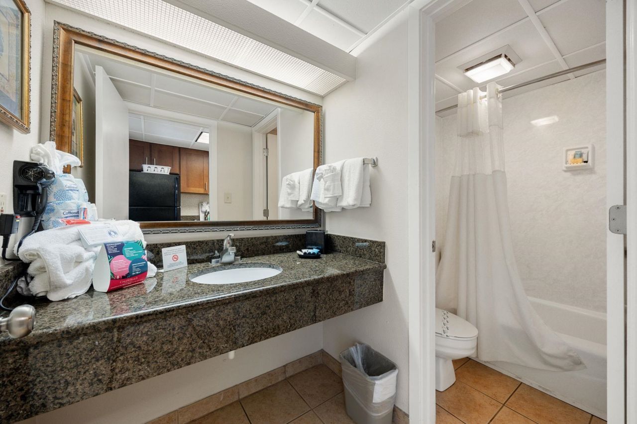 1105 S Ocean Blvd. Photo 14