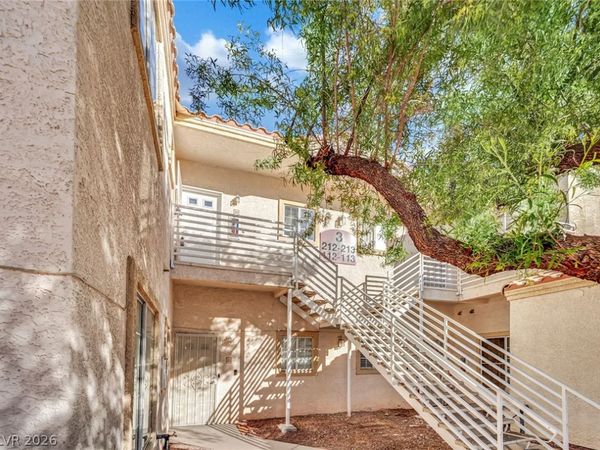 1900 N Torrey Pines Drive , Unit 212, Las Vegas, NV 89108