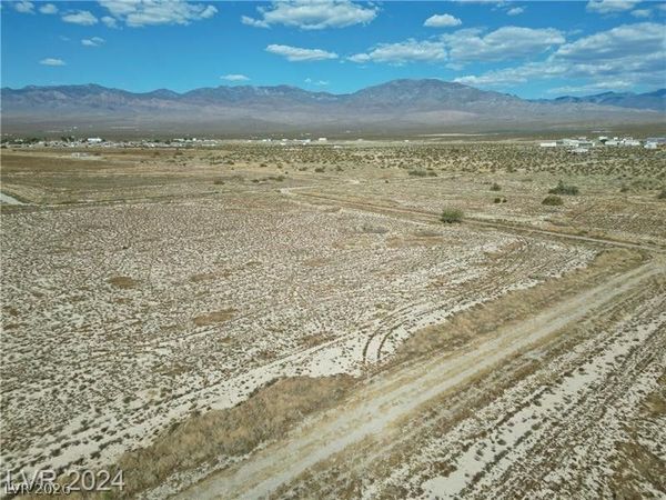 360 E Butte Street , Pahrump, NV 89060