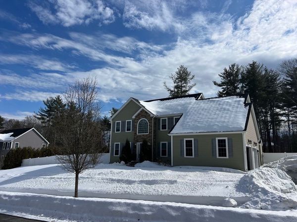 240 Roosevelt Drive, Northbridge, MA 01534
