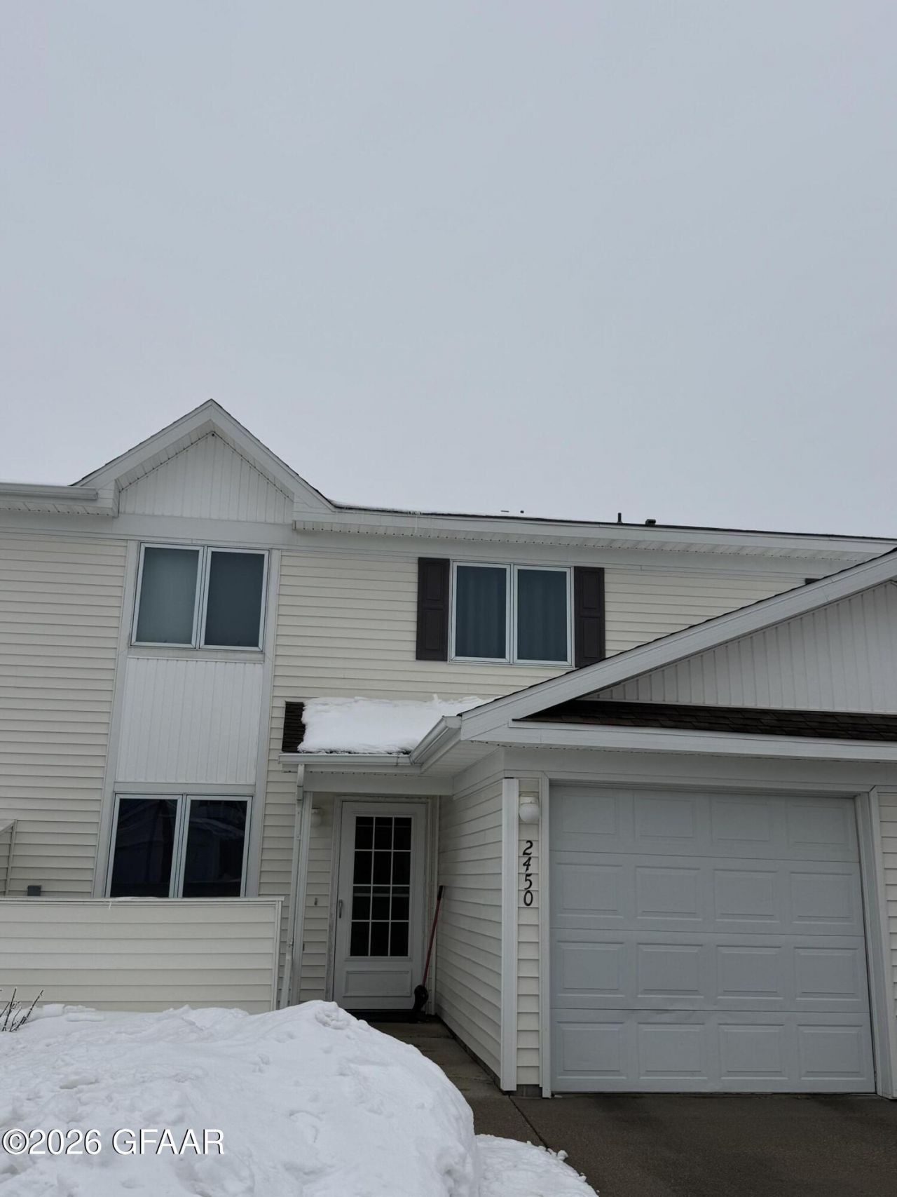 2450 38th Street, Grand Forks, ND 58201 Main Photo