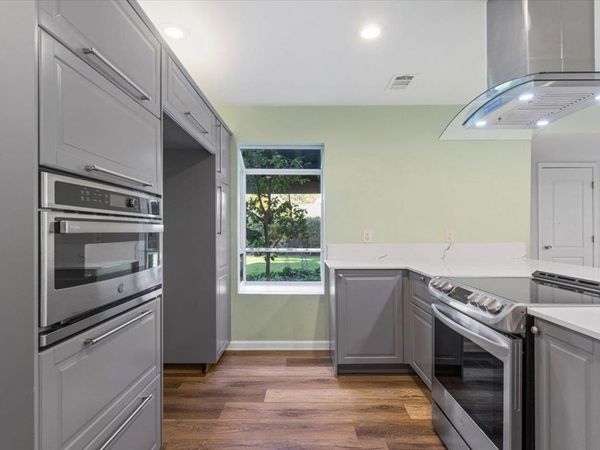 4826 Garden Homes Pl, Elk Grove, CA 95758