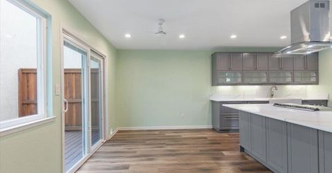 4826 Garden Homes Pl, Elk Grove, CA 95758 Photo