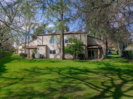4826 Garden Homes Pl, Elk Grove, CA 95758 Photo