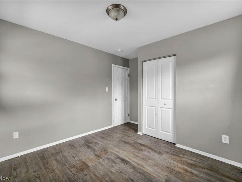 12102 Imperial Avenue, Cleveland, OH 44120 Photo 21