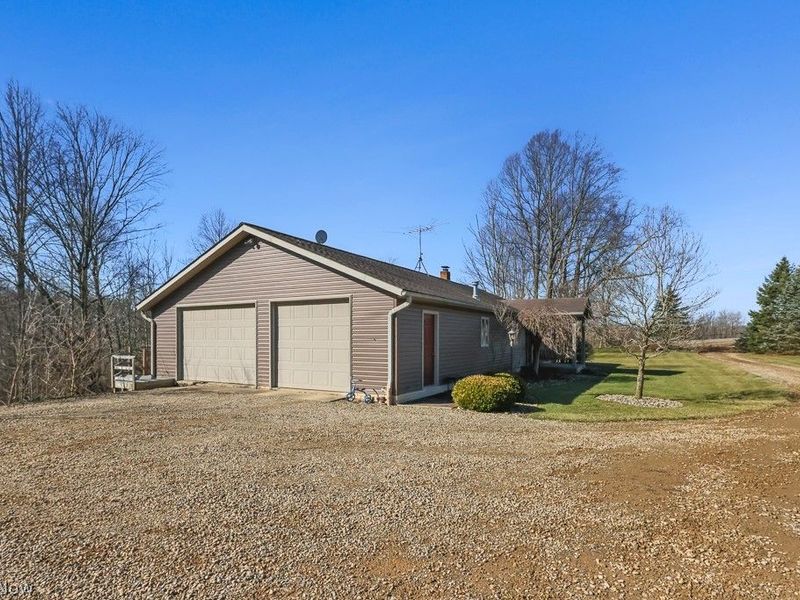 6122 Frederick Avenue NE, Alliance, OH 44601 Photo 38