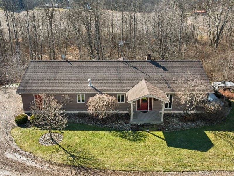 6122 Frederick Avenue NE, Alliance, OH 44601 Photo 49