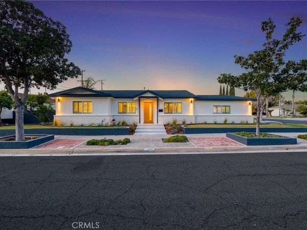 2705 E Orange Grove Avenue, Orange, CA 92867