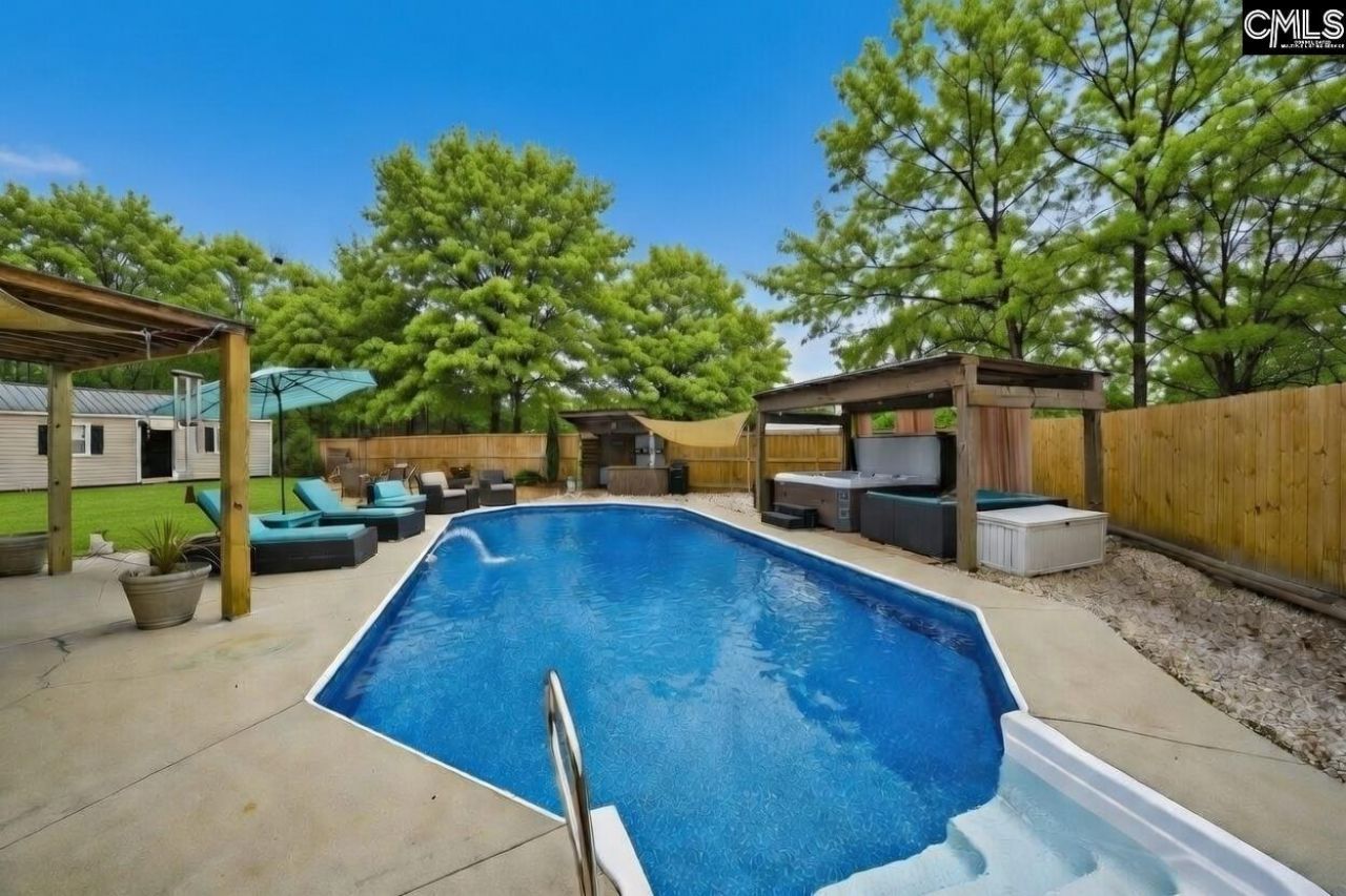 15 Audubon Lane  Photo 5