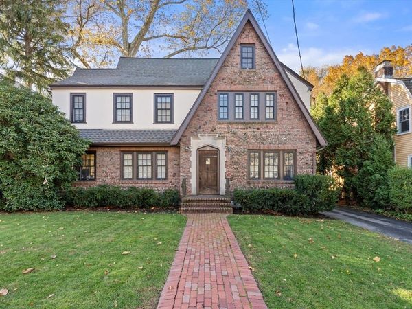 22 Brackett Rd, Newton, MA 02458