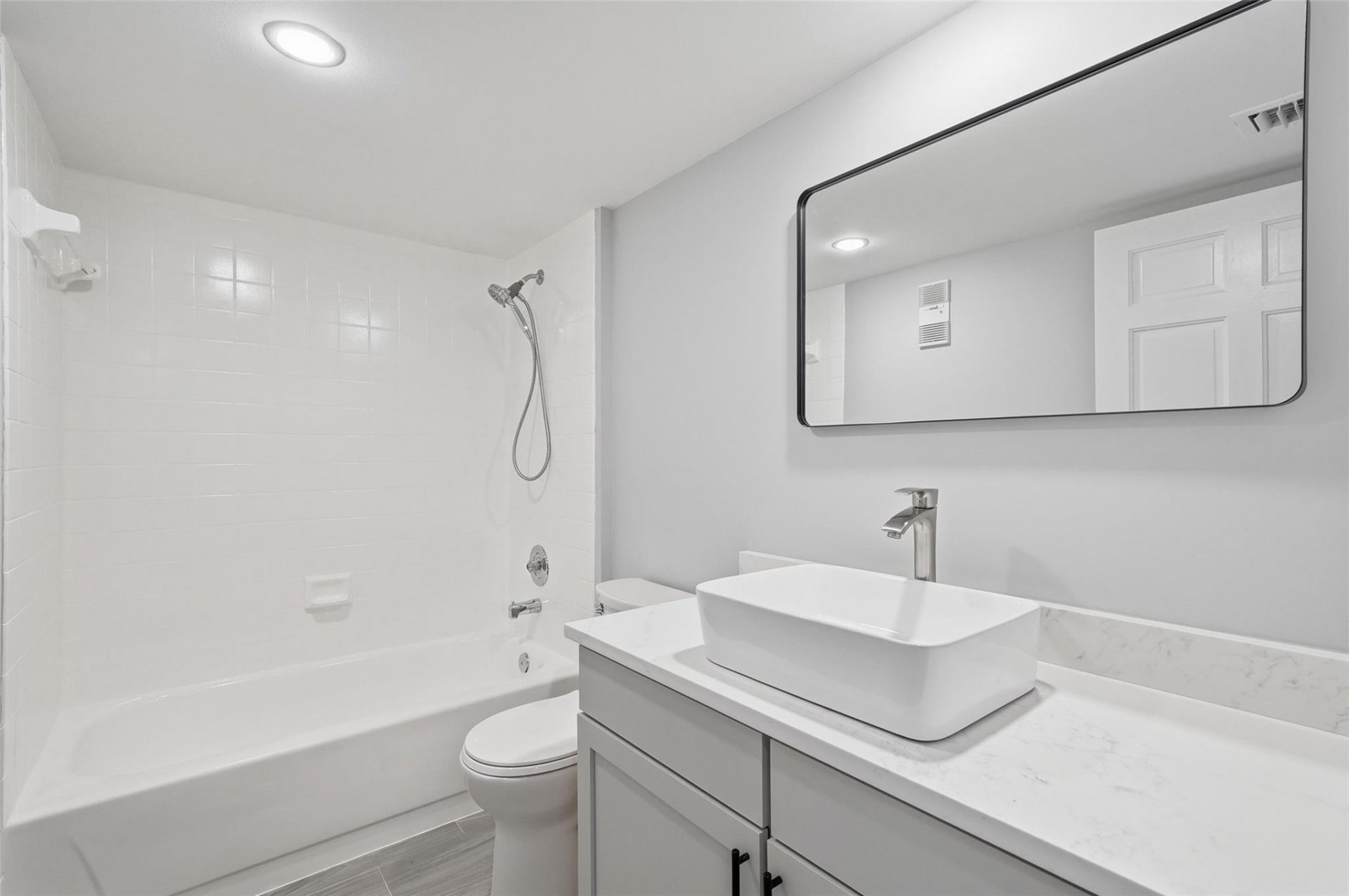 1717 Whitehall Drive, Unit 205, Davie, FL 33324 Photo