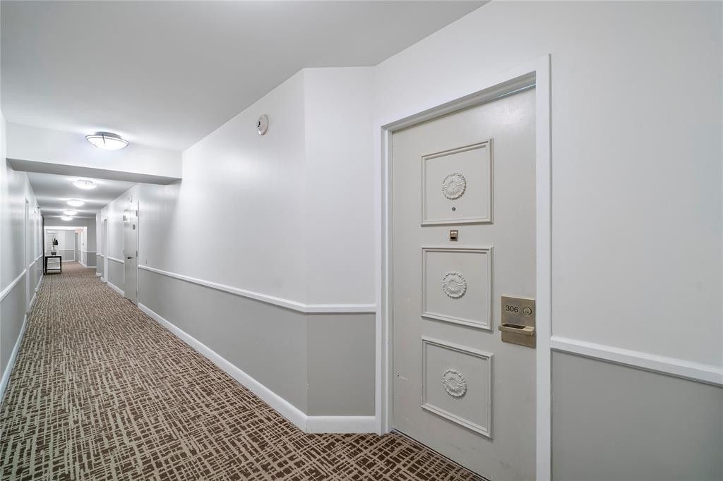 300 Three Islands Boulevard, Unit 306, Hallandale Beach, FL 33009 Photo