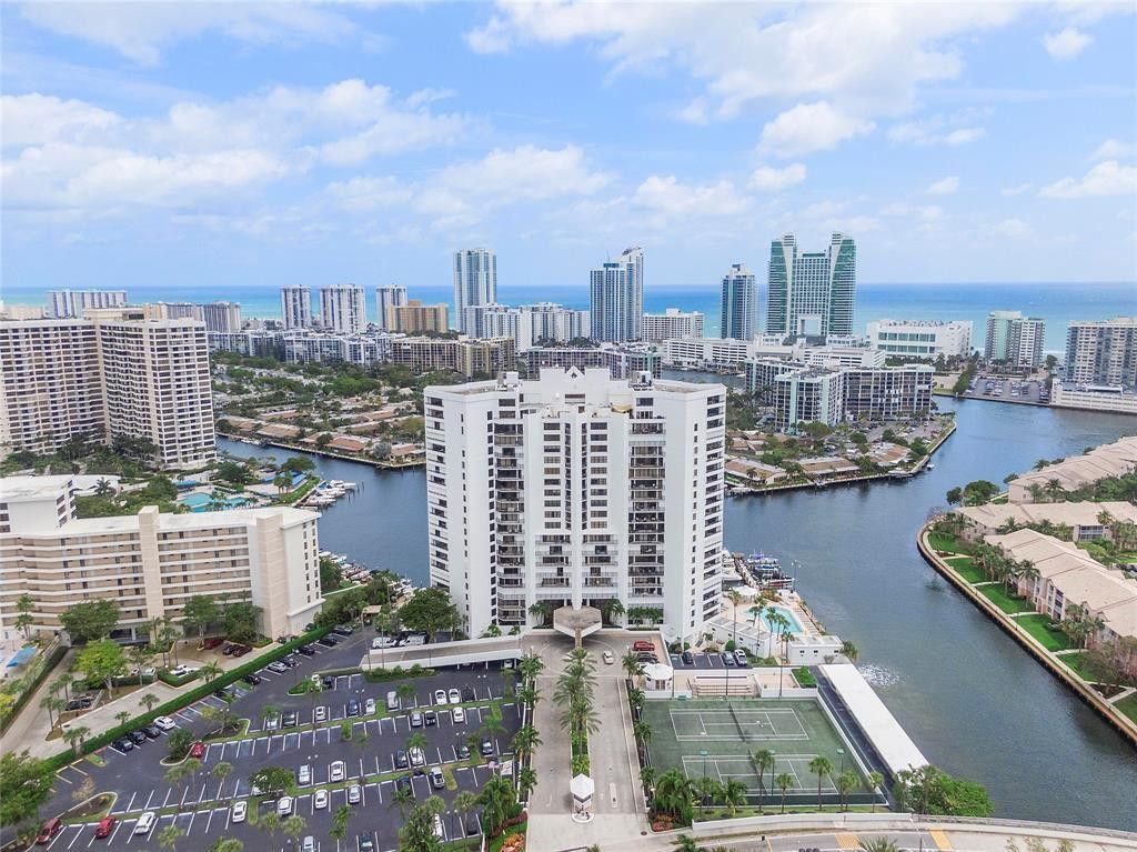 300 Three Islands Boulevard, Unit 306, Hallandale Beach, FL 33009 Photo