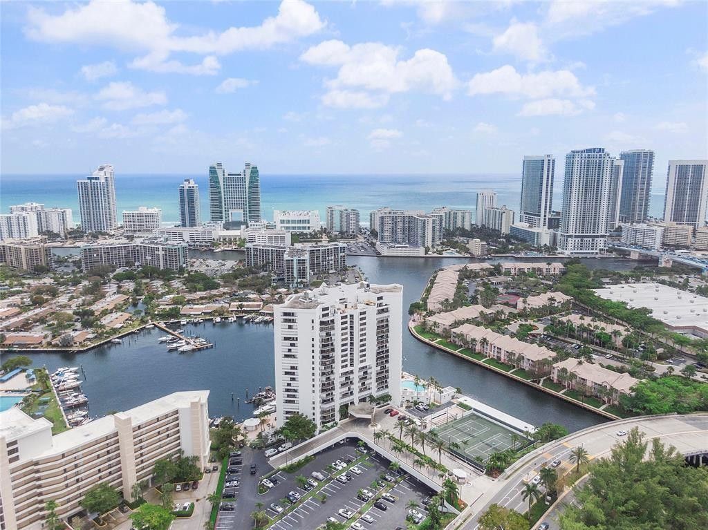 300 Three Islands Boulevard, Unit 306, Hallandale Beach, FL 33009 Photo