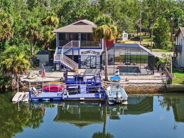 6241 COLONY CIRCLE , WEEKI WACHEE, FL 34607