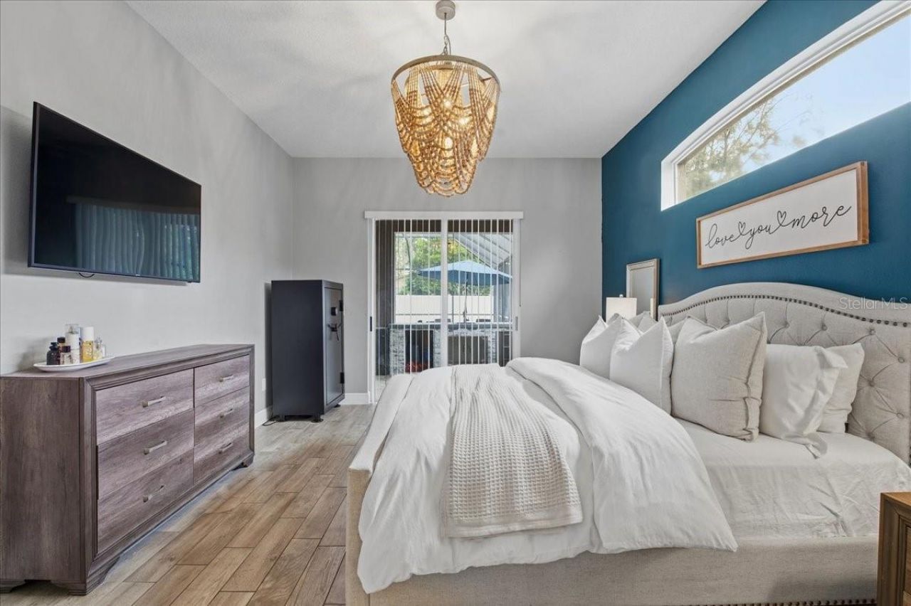 1007 Split Silk Street, Valrico, FL 33594 Photo