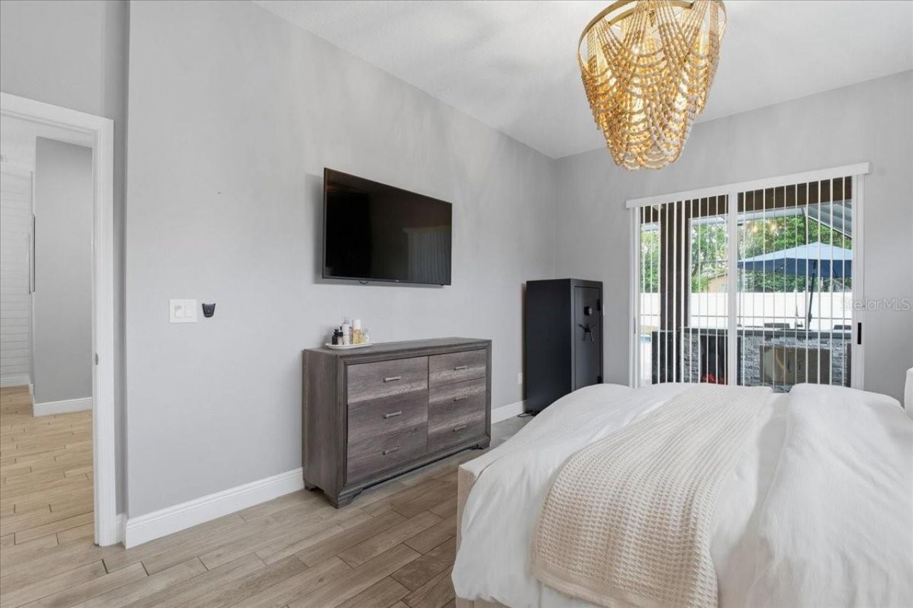 1007 Split Silk Street, Valrico, FL 33594 Photo