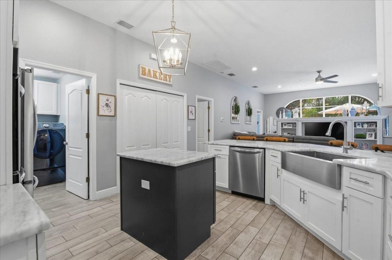 1007 Split Silk Street, Valrico, FL 33594 Photo