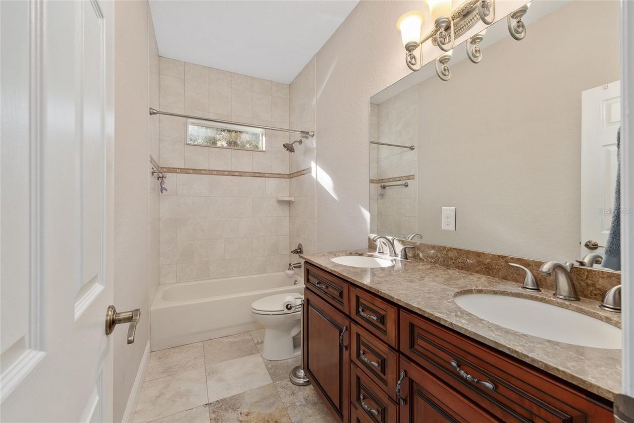 898 E Liberty Street, Hernando, FL 34442 Photo