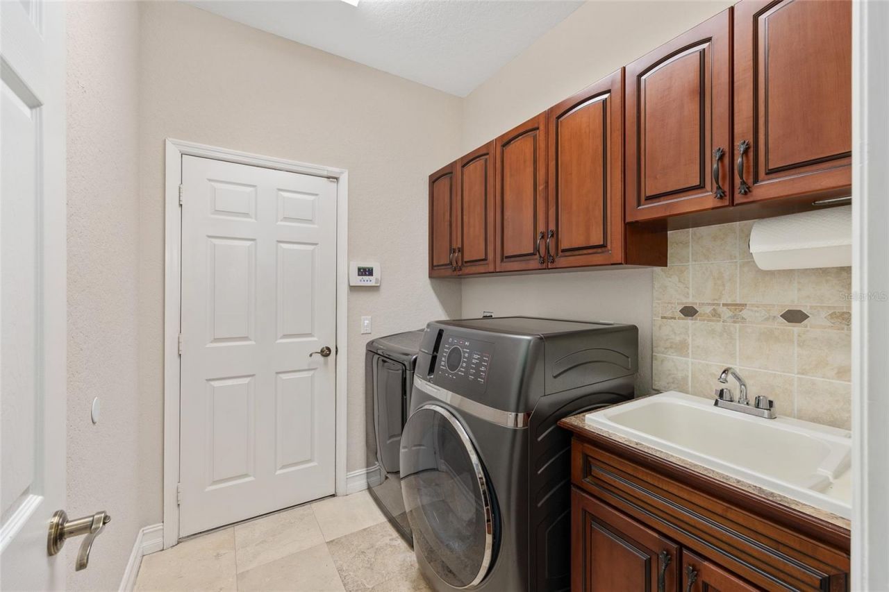 898 E Liberty Street, Hernando, FL 34442 Photo