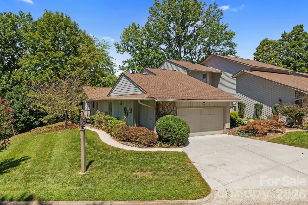 101 Deerlake Drive, Asheville, NC 28803 Main Photo