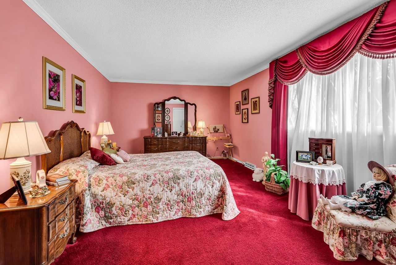 98 Forest Loop Photo 11