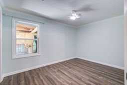 1833 Grover Drive photo 4