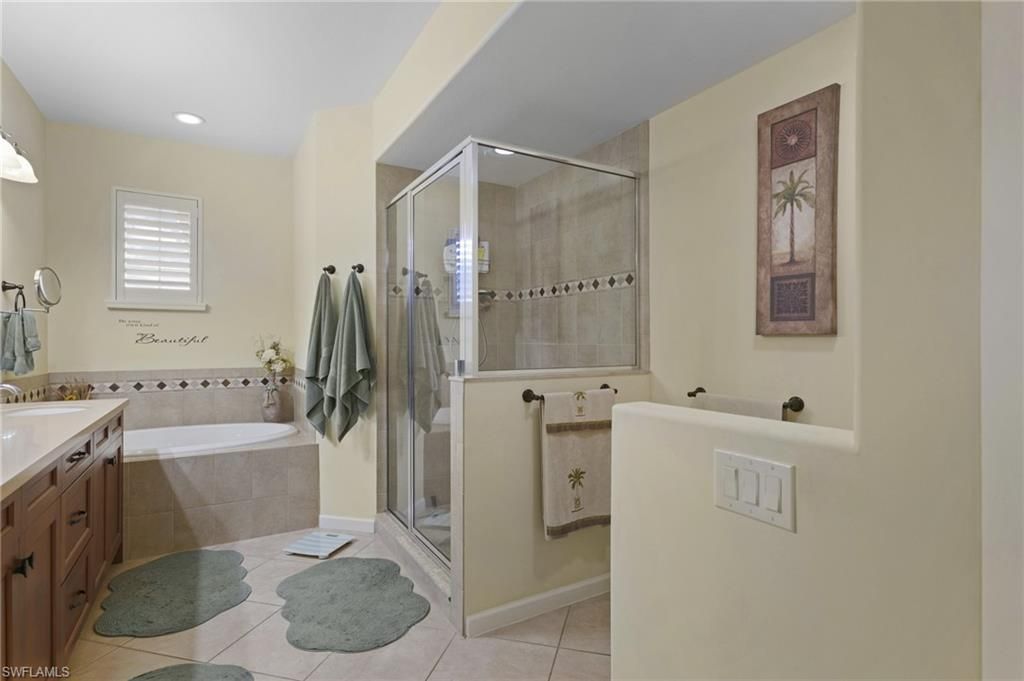 6645 Alden Woods Cir, Unit 201, Naples, FL 34113 Photo