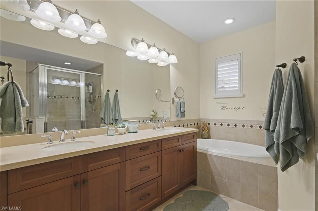 6645 Alden Woods Cir, Unit 201, Naples, FL 34113 Photo