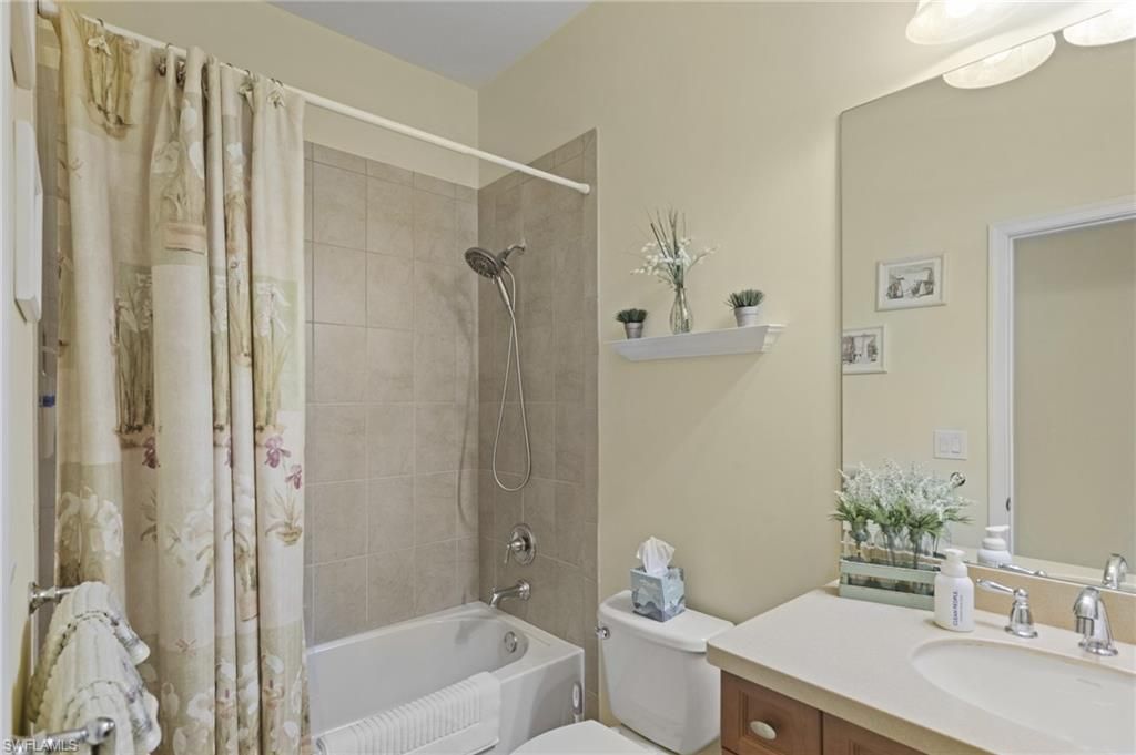 6645 Alden Woods Cir, Unit 201, Naples, FL 34113 Photo
