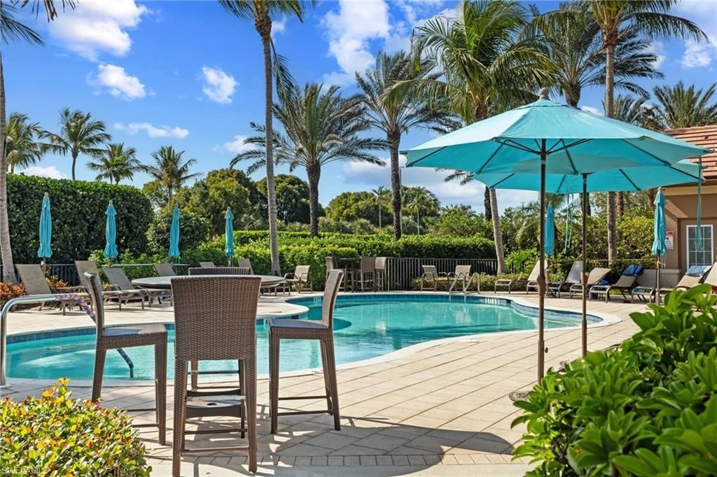 6645 Alden Woods Cir, Unit 201, Naples, FL 34113 Photo