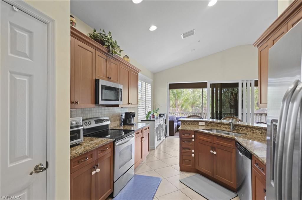 6645 Alden Woods Cir, Unit 201, Naples, FL 34113 Photo