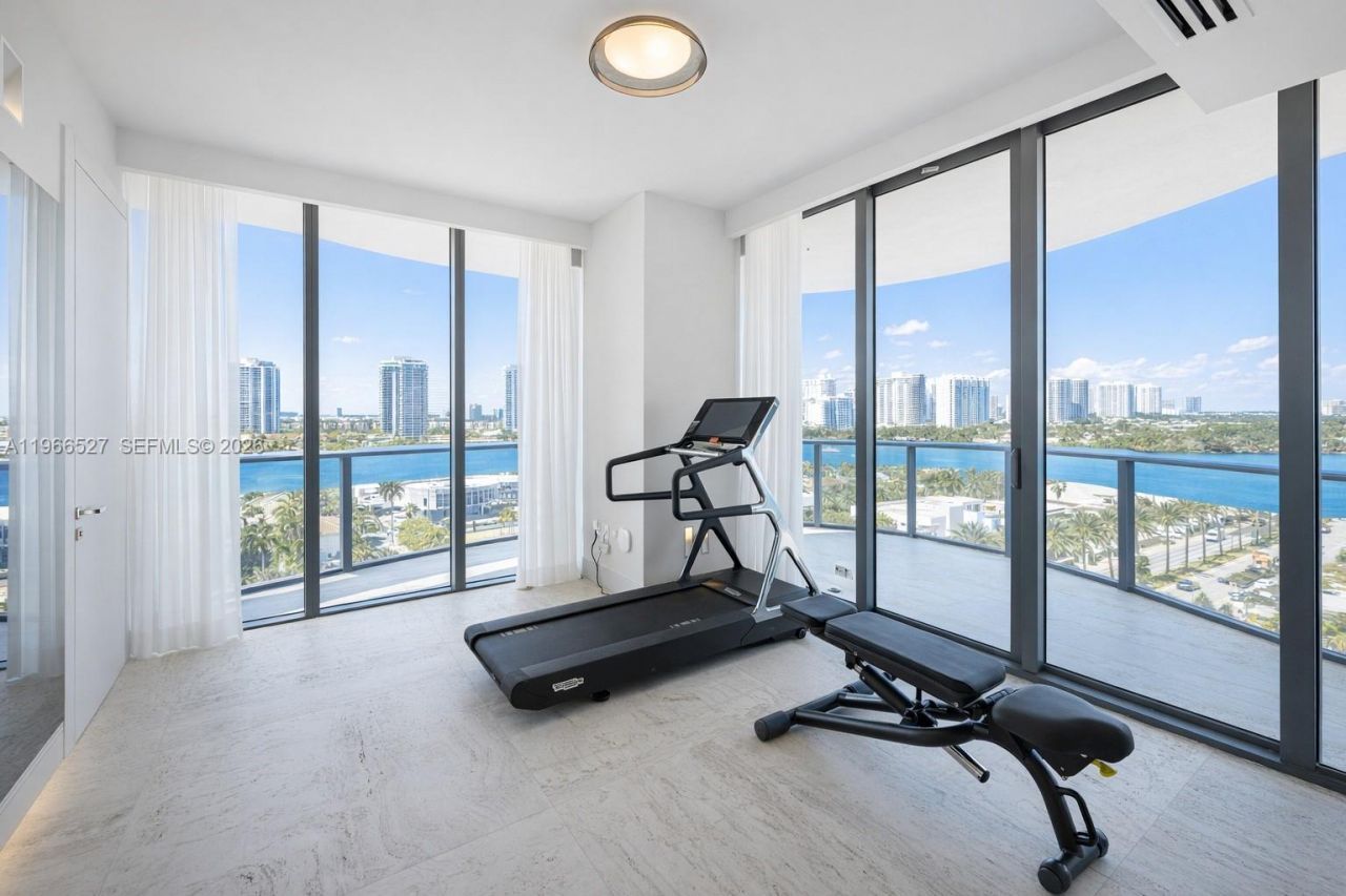 19575 Collins Ave , Unit 9, Sunny Isles Beach, FL 33160 Photo