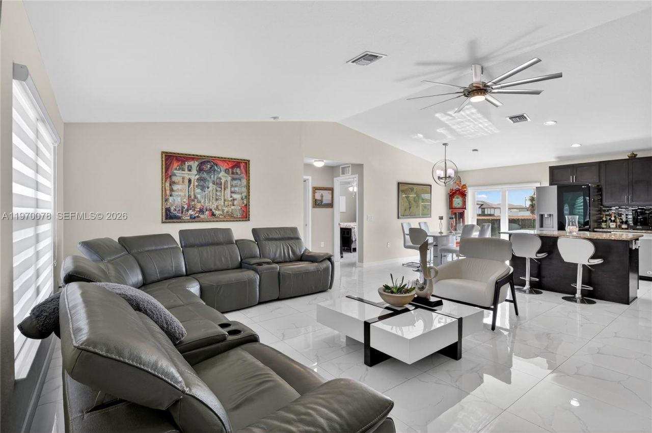 1220 Moore Run, La Belle, FL 33935 Photo