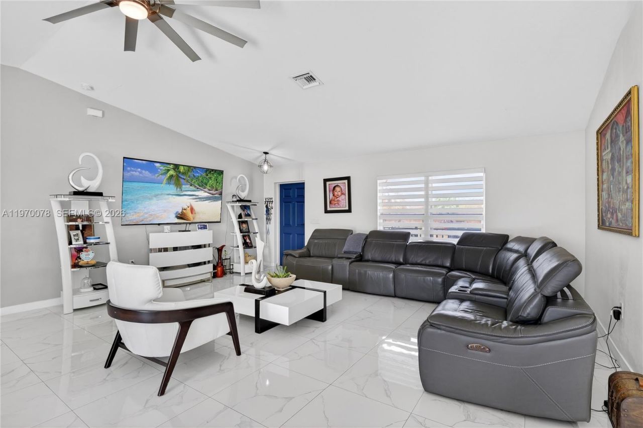 1220 Moore Run, La Belle, FL 33935 Photo