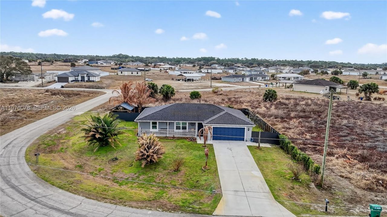 1220 Moore Run, La Belle, FL 33935 Photo